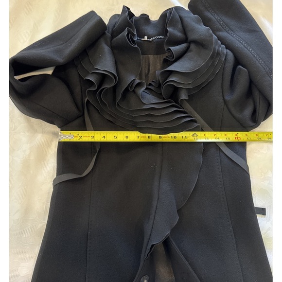 Elie Tahari Woman's Black 100% wool ruffle front Coat Size X-Small - Picture 16 of 16